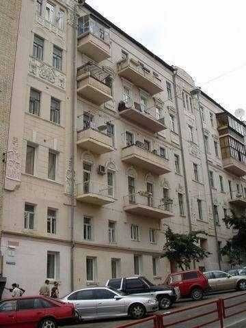 Продажа 2к квартиры в Киеве, Костёльная ул., 3 1