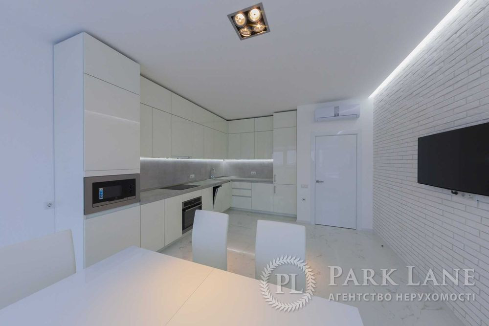 Аренда 3к квартиры в Киеве, Кловский спуск, 7 2