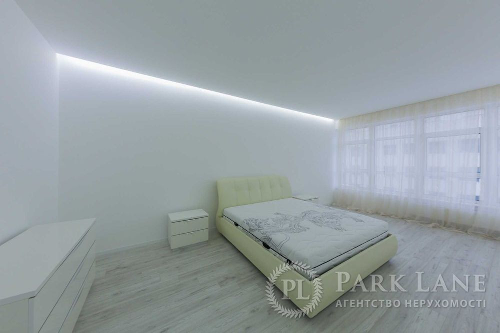 Аренда 3к квартиры в Киеве, Кловский спуск, 7 5