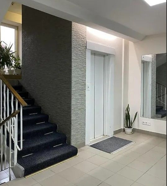 Продажа 3к квартиры в Киеве,  Большая Житомирская ул., 27 3