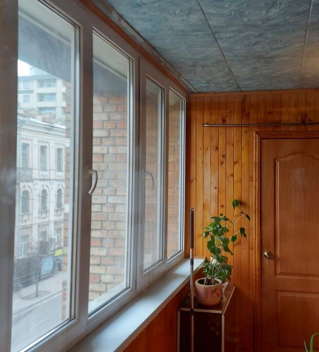 Продажа 3к квартиры в Киеве,  Большая Житомирская ул., 27 6