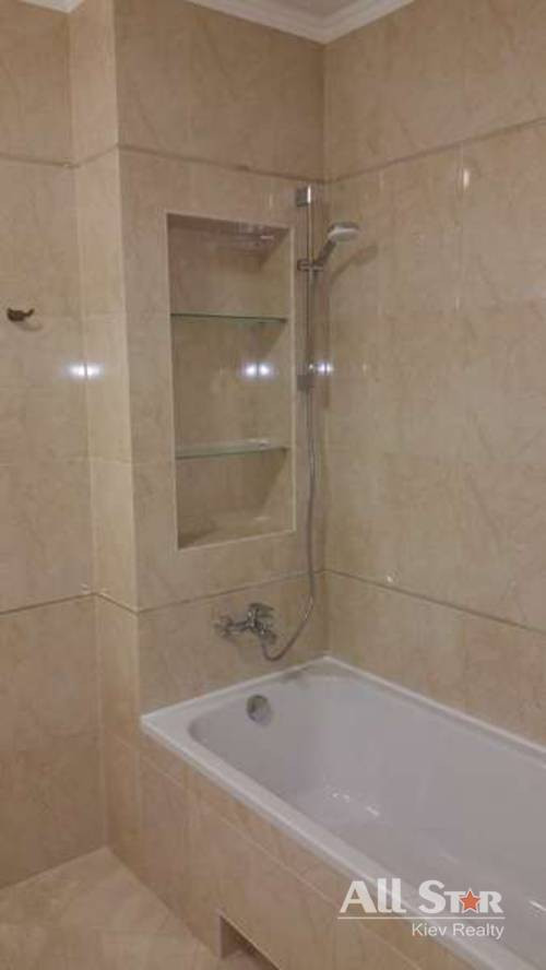 Аренда 3к квартиры в Киеве,  ЖК Карнеги Тауер, Кловский спуск, 7 6