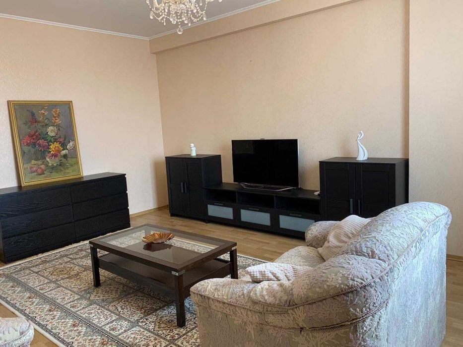 1 BD Apartment for rent in Kiev, Shevchenkovskiy district, 52А Sichovyh