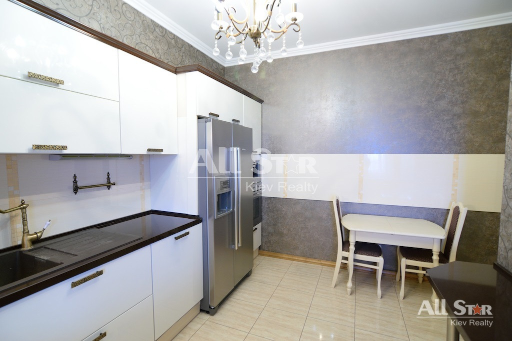 Аренда 6к квартиры в Киеве,  Коновальца ул. (Щорса ул.), 32Г 17