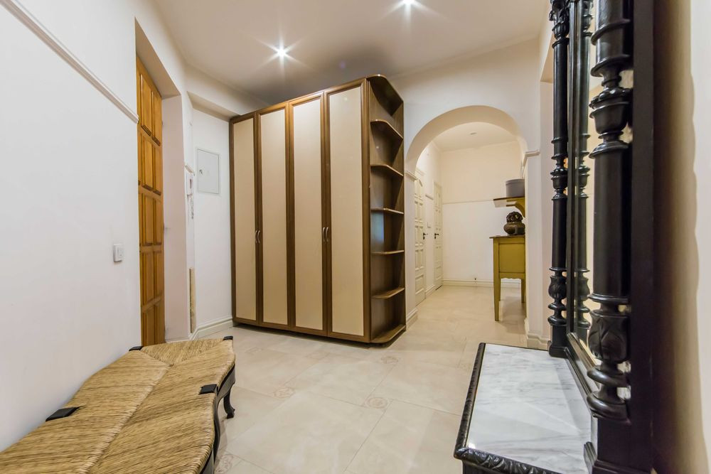 Продажа 3к квартиры в Киеве,  Щекавицкая ул., 37/48 19