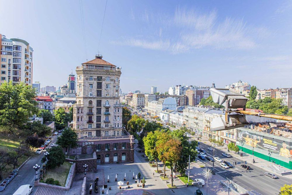 Аренда 3к квартиры в Киеве, Крещатик ул., 23 11