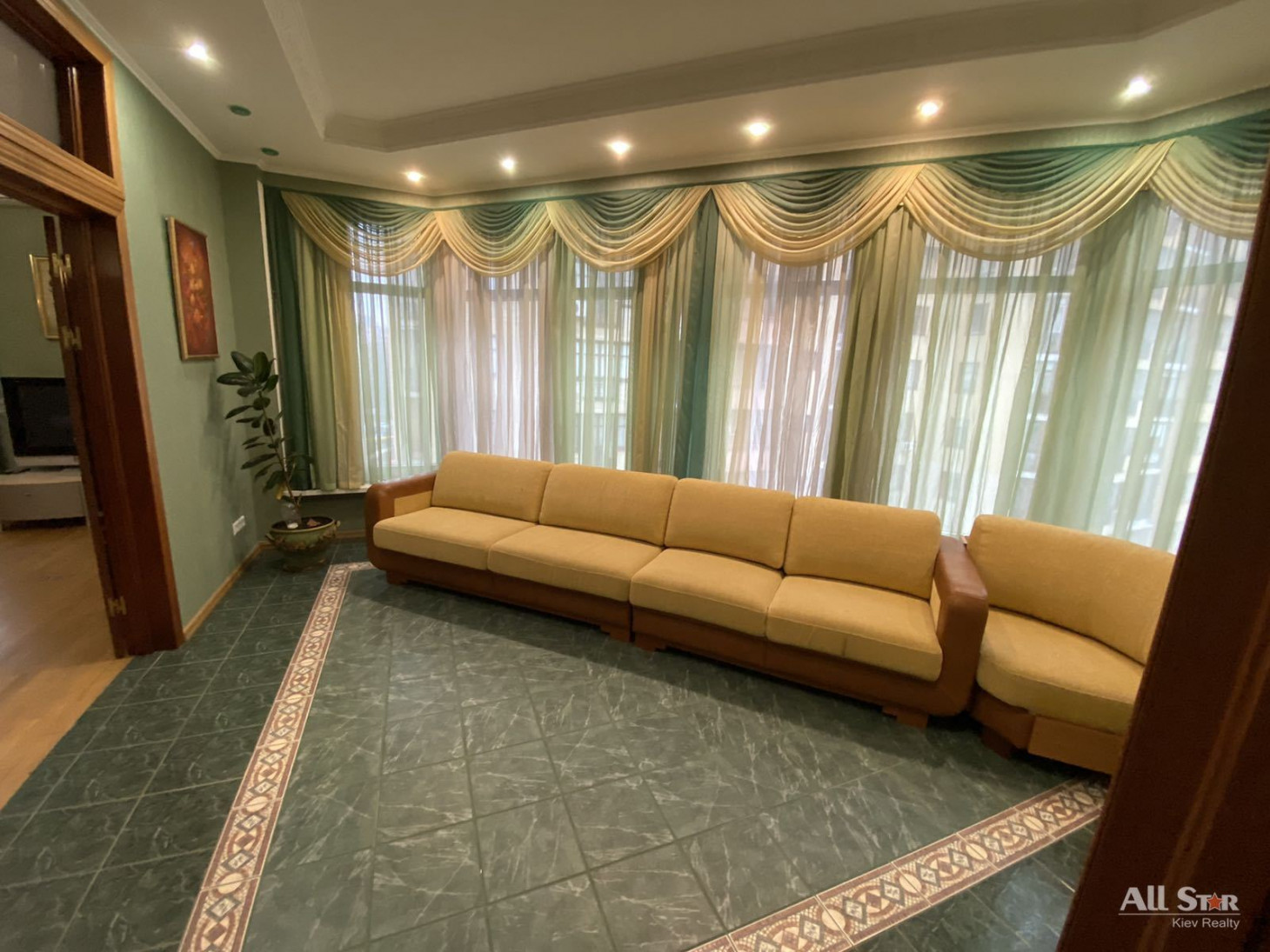 Продажа 4к квартиры в Киеве,  Коновальца ул. (Щорса ул.), 32А 2