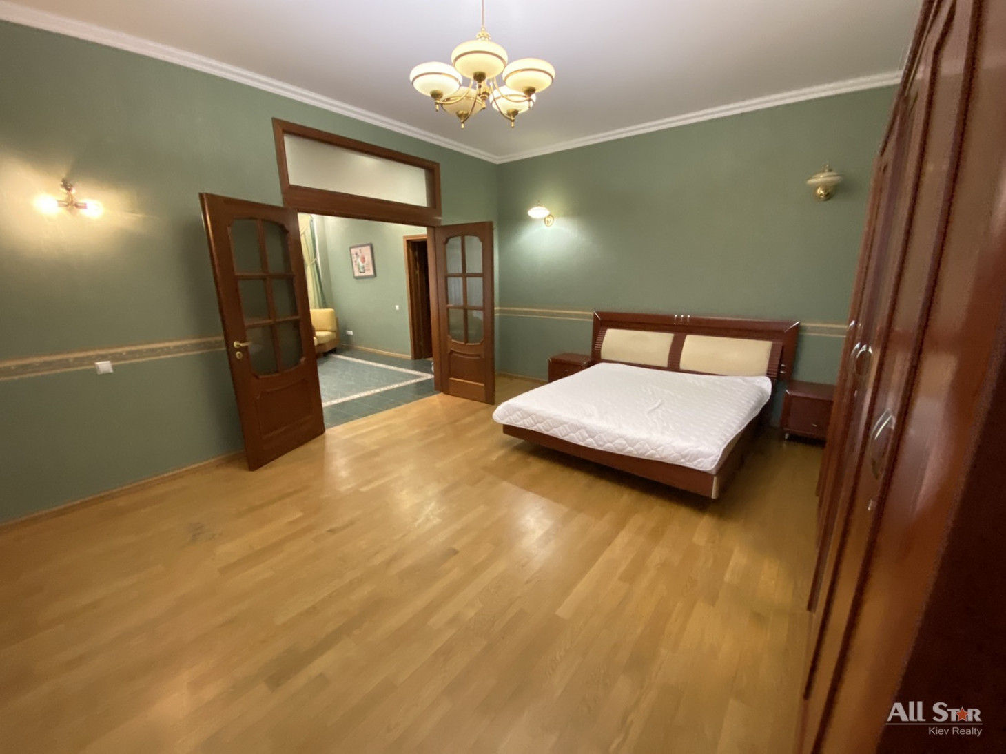 Продажа 4к квартиры в Киеве,  Коновальца ул. (Щорса ул.), 32А 3