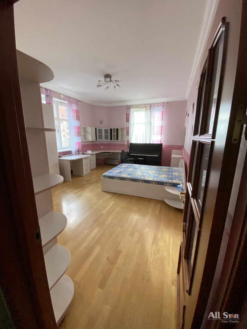Продажа 4к квартиры в Киеве,  Коновальца ул. (Щорса ул.), 32А 7