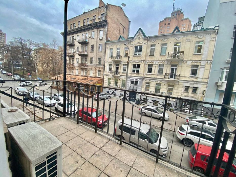 Продажа 3к квартиры в Киеве,  Тургеневская ул., 81 10