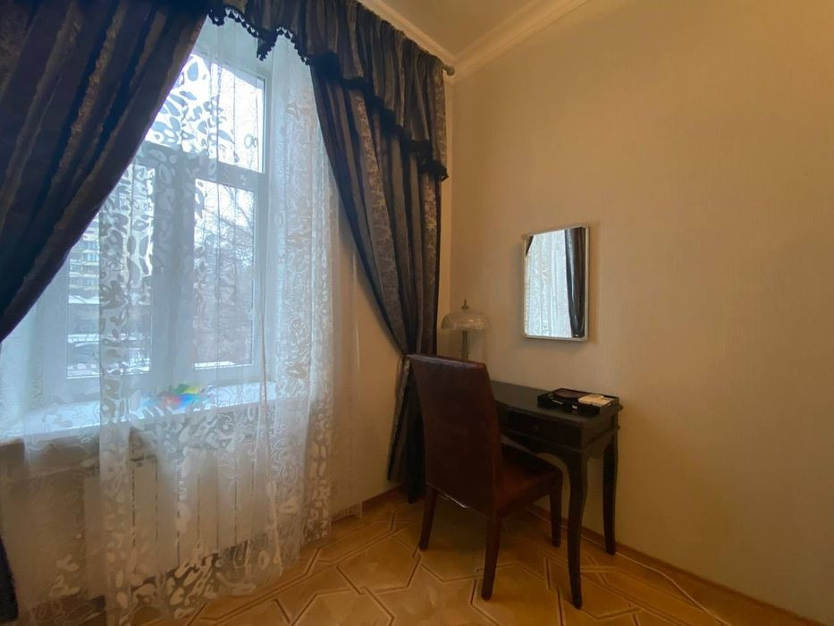Продажа 3к квартиры в Киеве,  Тургеневская ул., 81 19