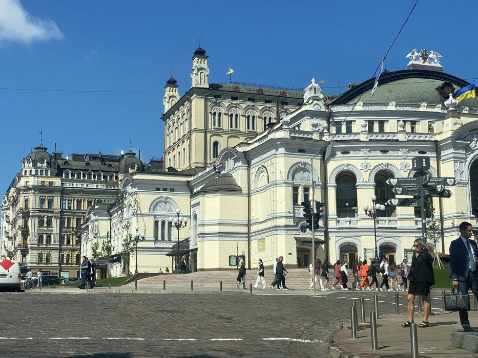 Продажа 5к квартиры в Киеве,  Богдана Хмельницкого ул., 0