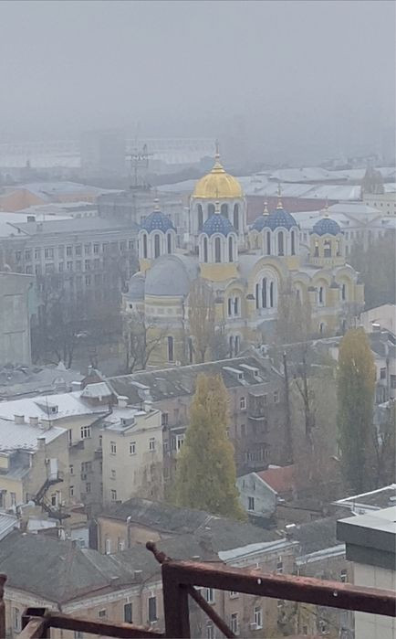 Продажа 5к квартиры в Киеве,  Богдана Хмельницкого ул., 1