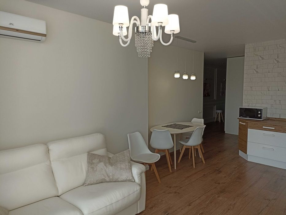 Продажа 2к квартиры в Киеве,  ЖК Централ Парк, Джона Маккейна ул. (Кудри Ивана ул.), 7 9