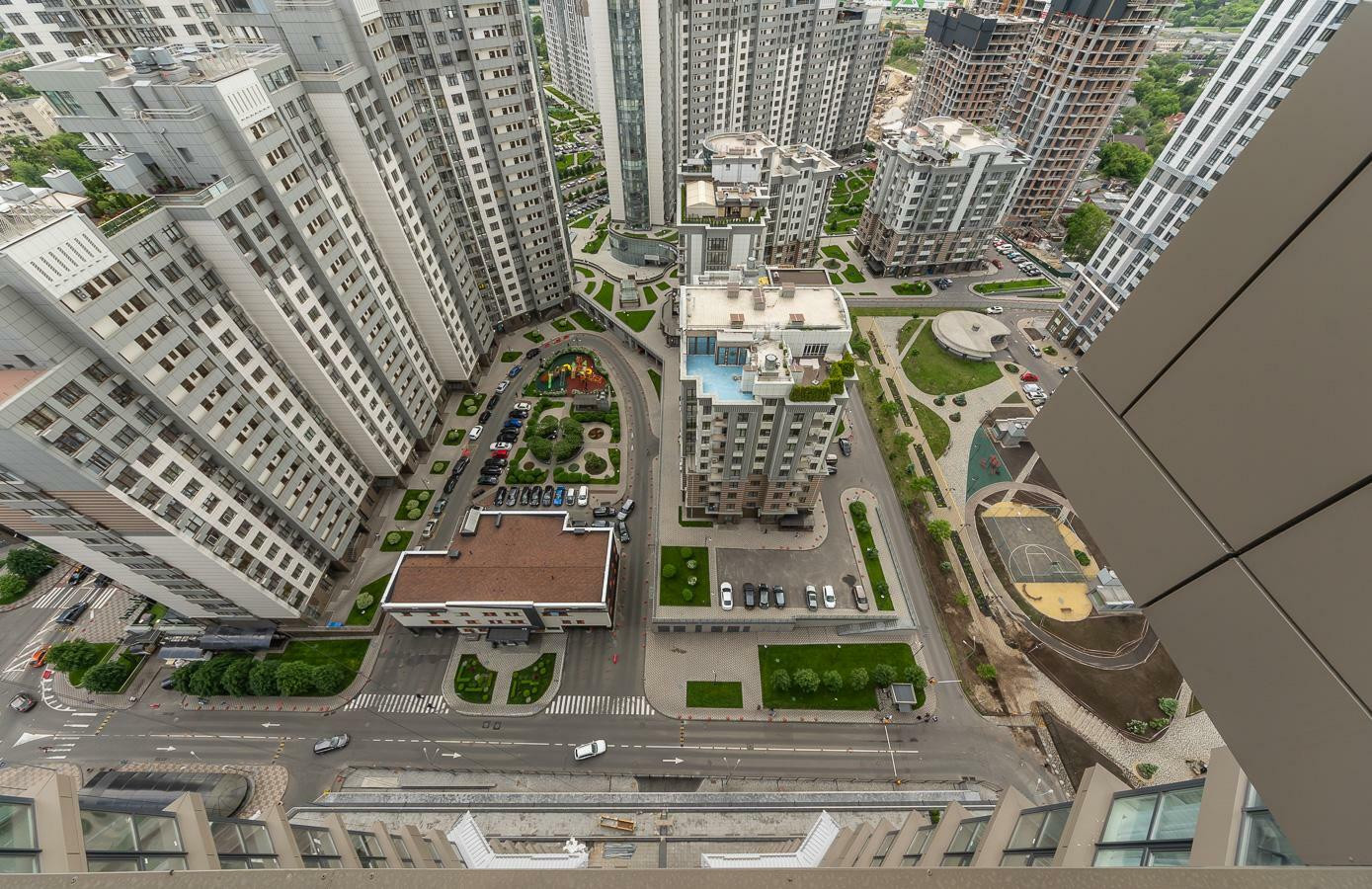 Аренда 3к квартиры в Киеве,  Драгомирова Михаила ул., 4Б 25