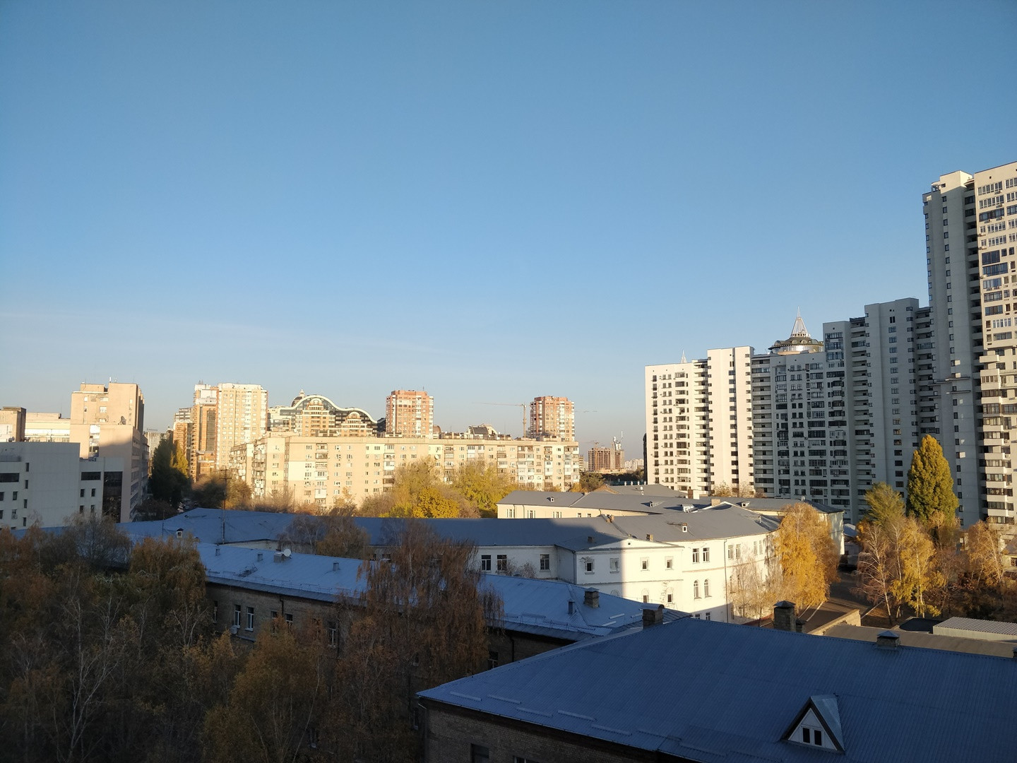 Продажа 2к квартиры в Киеве, Коновальца ул. (Щорса ул.), 36Е 13