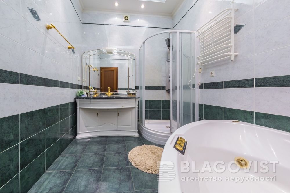 Продажа 3к квартиры в Киеве,  Коцюбинского Михаила ул., 2 5