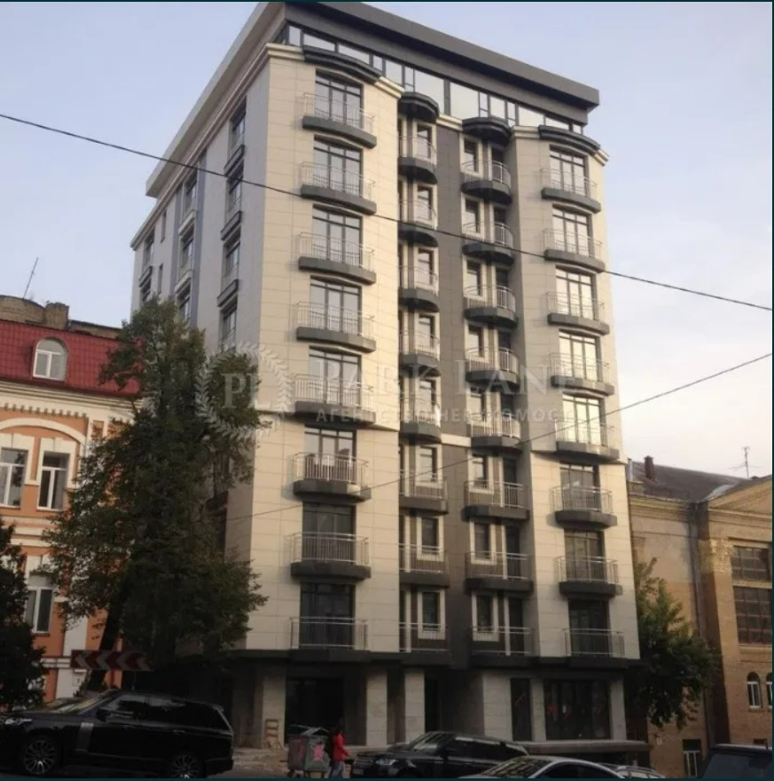 Продажа 4к квартиры в Киеве,  Тарасовская ул., 9В 1