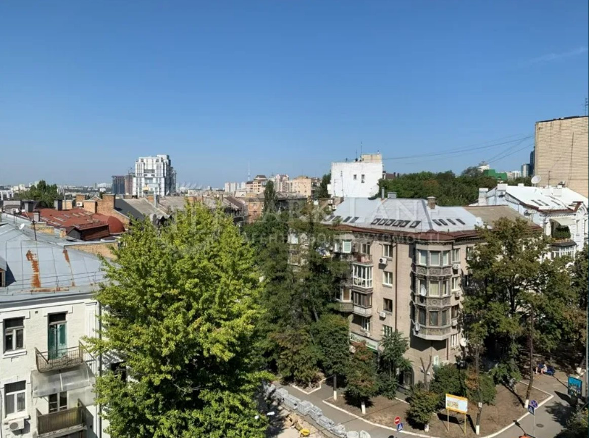 Продажа 4к квартиры в Киеве,  Тарасовская ул., 9В 5
