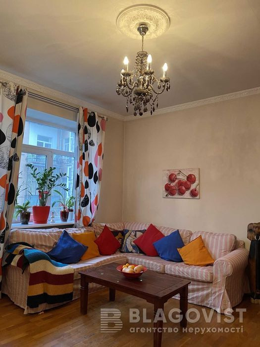 Продажа 3к квартиры в Киеве, Михайловский переулок, 4 5