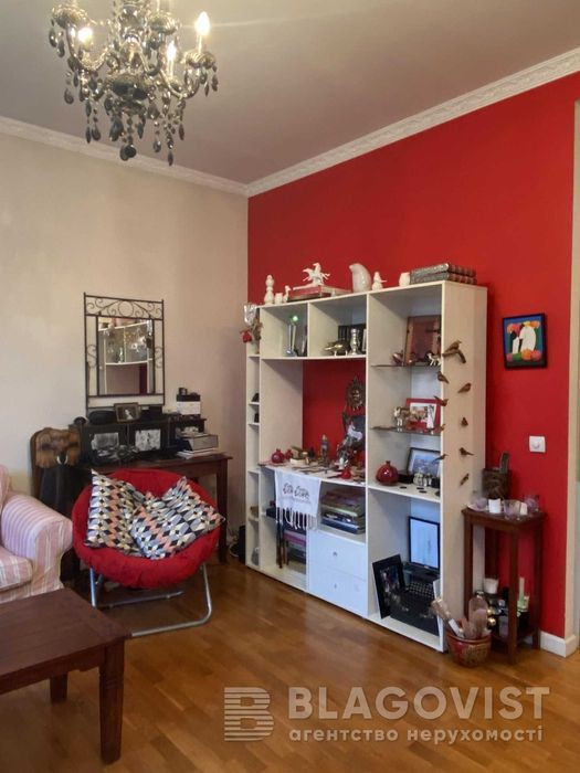 Продажа 3к квартиры в Киеве, Михайловский переулок, 4 6