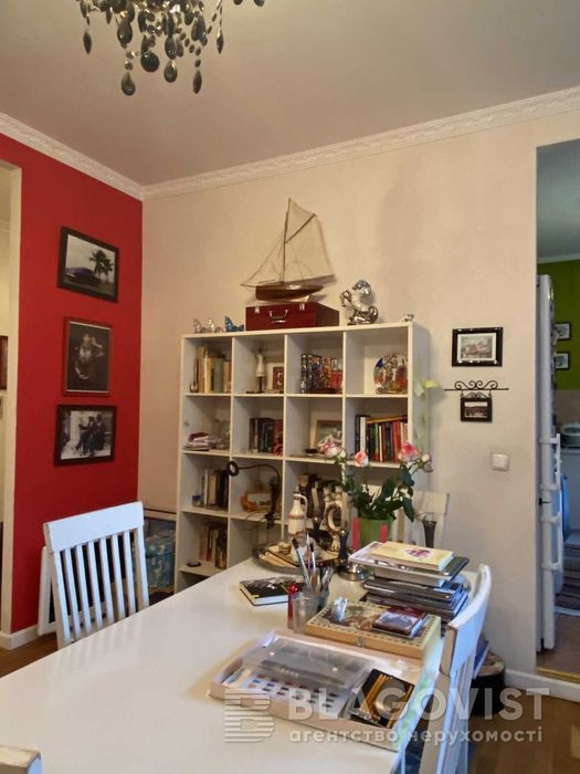 Продажа 3к квартиры в Киеве, Михайловский переулок, 4 8