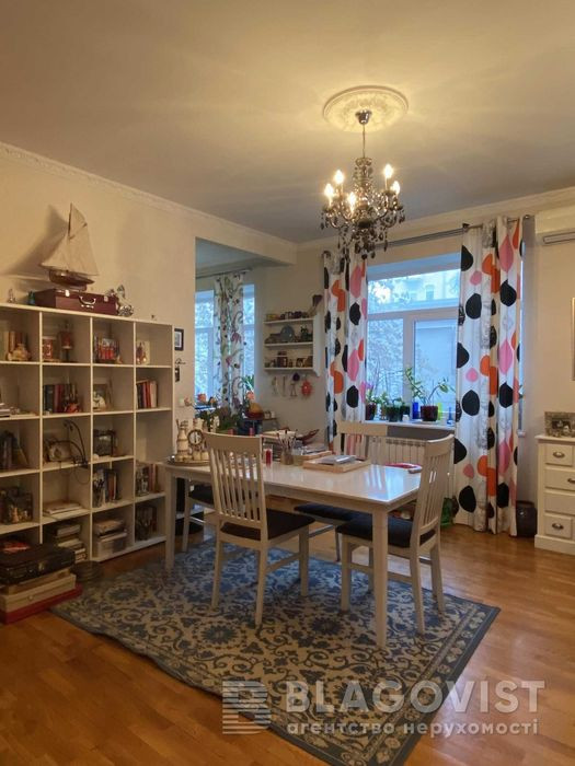 Продажа 3к квартиры в Киеве, Михайловский переулок, 4 9