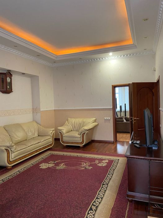 Продажа 5к квартиры в Киеве, Софиевская ул., 4 2