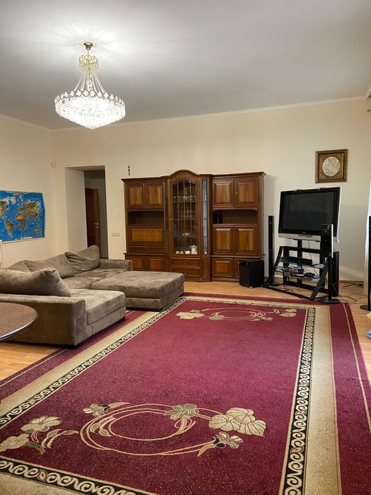 Продажа 5к квартиры в Киеве, Софиевская ул., 4 14