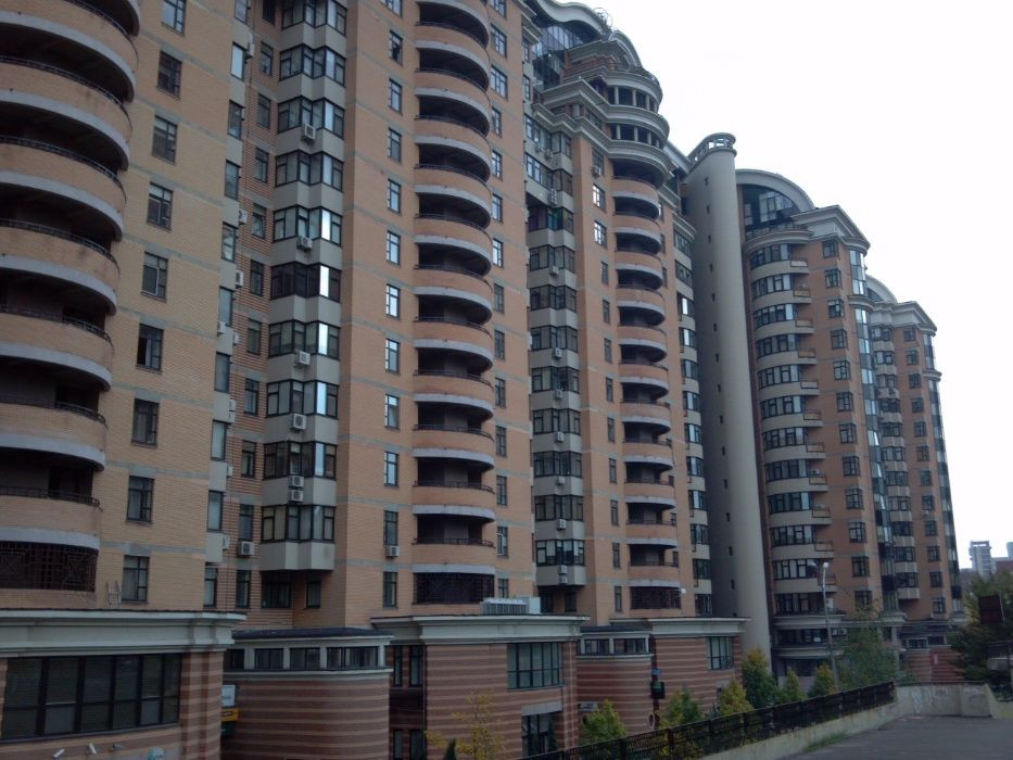 Продажа 3к квартиры в Киеве,  Старонаводницкая ул., 6