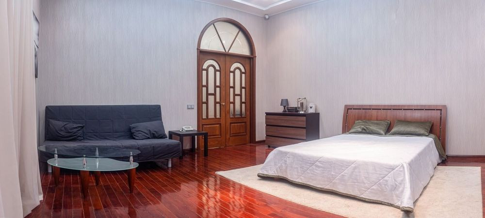 Продажа 3к квартиры в Киеве,  Крещатик ул., 15 0