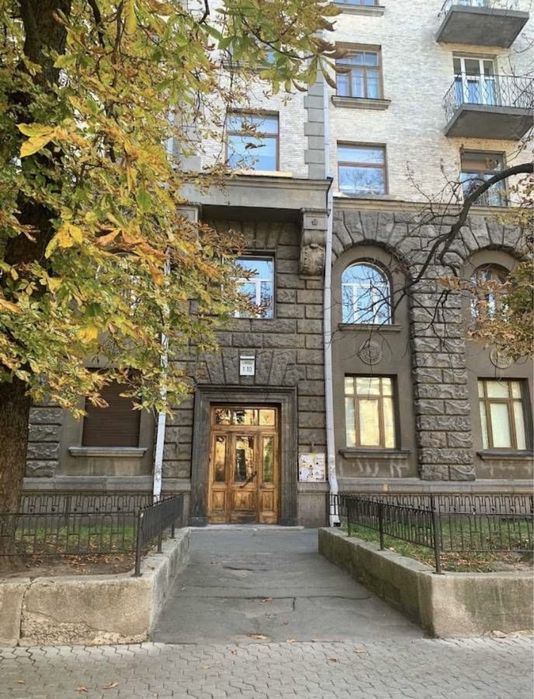 Продажа 2к квартиры в Киеве,  Банковая ул., 1/10 1