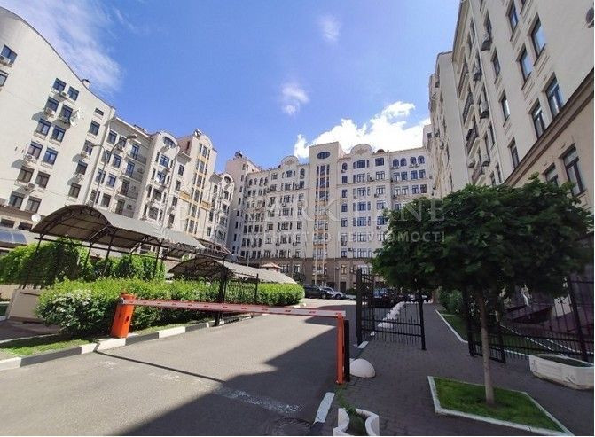 Аренда 3к квартиры в Киеве,  Щекавицкая ул., 30/39 11