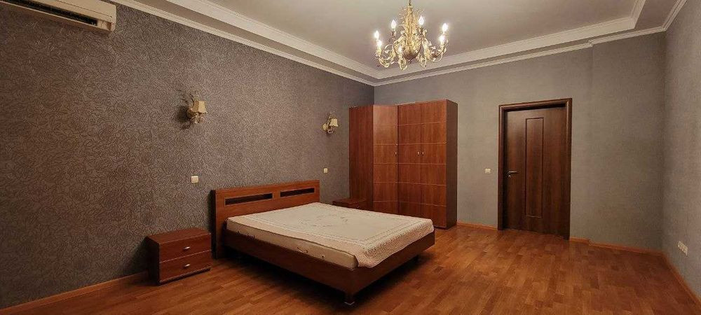 Аренда 3к квартиры в Киеве,  Коновальца ул. (Щорса ул.), 32Б 2