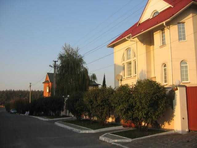 Аренда 6к дома в Киеве,  Петропавловская Борщаговка, 14