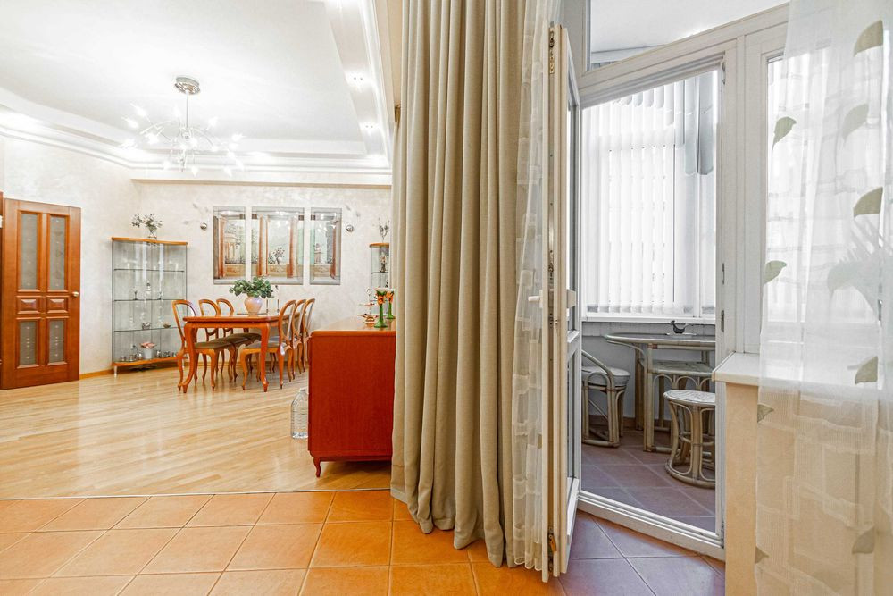 Аренда 3к квартиры в Киеве,  Лысенко ул., 2А 10