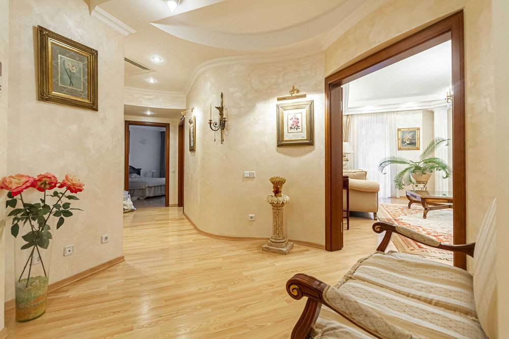 Аренда 3к квартиры в Киеве,  Лысенко ул., 2А 14