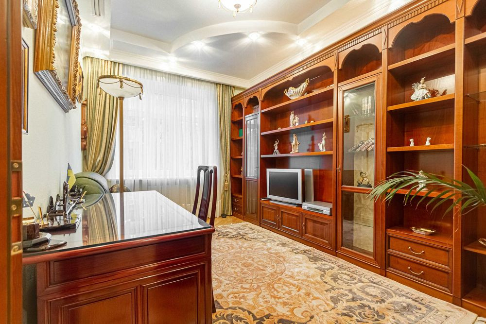 Аренда 3к квартиры в Киеве,  Лысенко ул., 2А 15