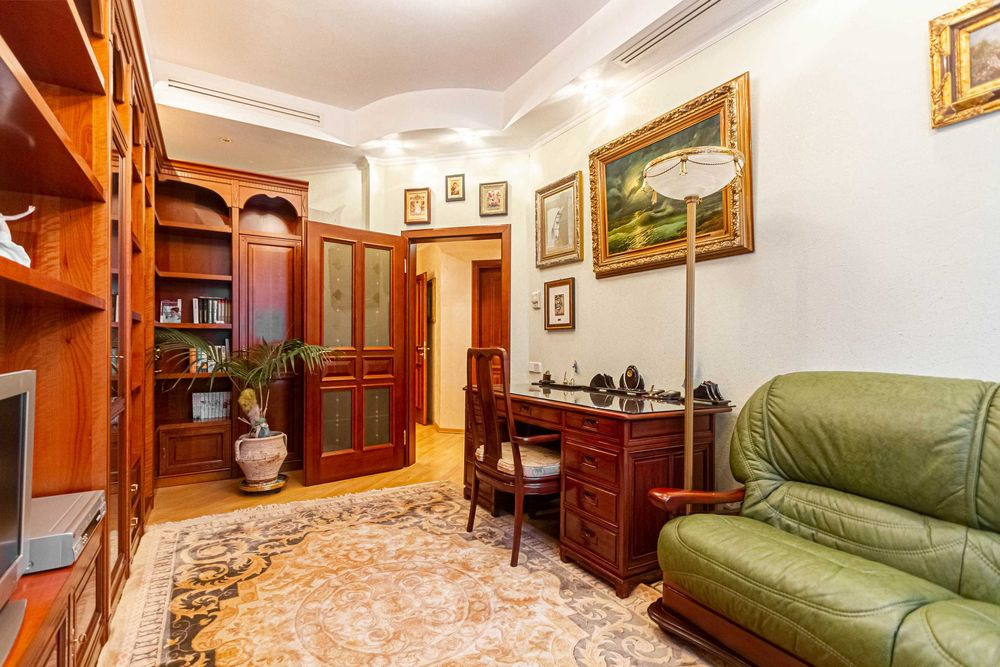 Аренда 3к квартиры в Киеве,  Лысенко ул., 2А 16