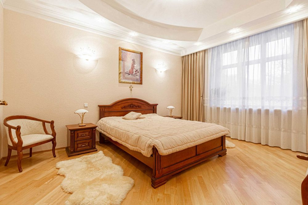 Аренда 3к квартиры в Киеве,  Лысенко ул., 2А 17