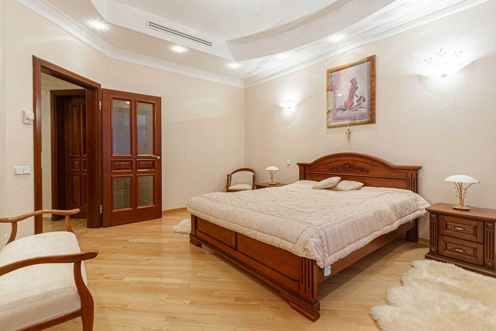 Аренда 3к квартиры в Киеве,  Лысенко ул., 2А 18