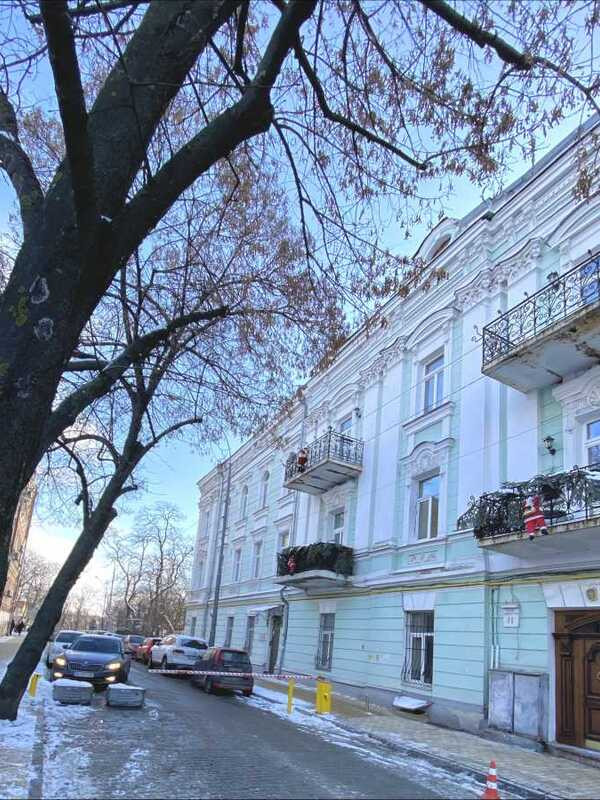 Продажа 2к квартиры в Киеве,  Трехсвятительская ул., 5