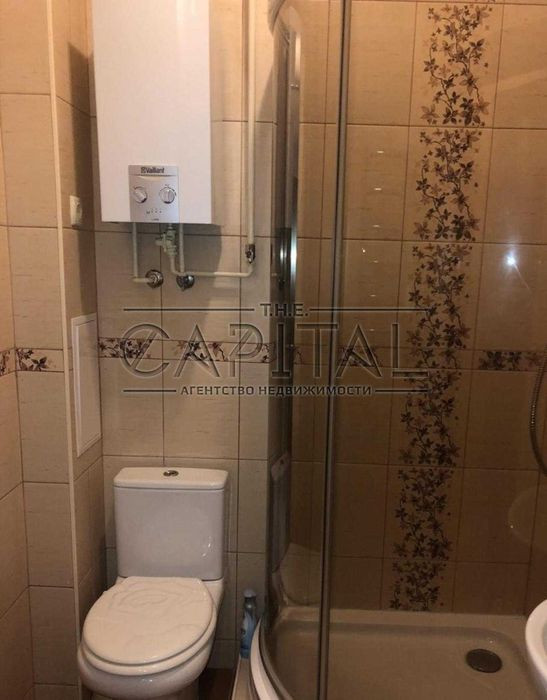 Продажа 2к квартиры в Киеве,  Богдана Хмельницкого ул., 2