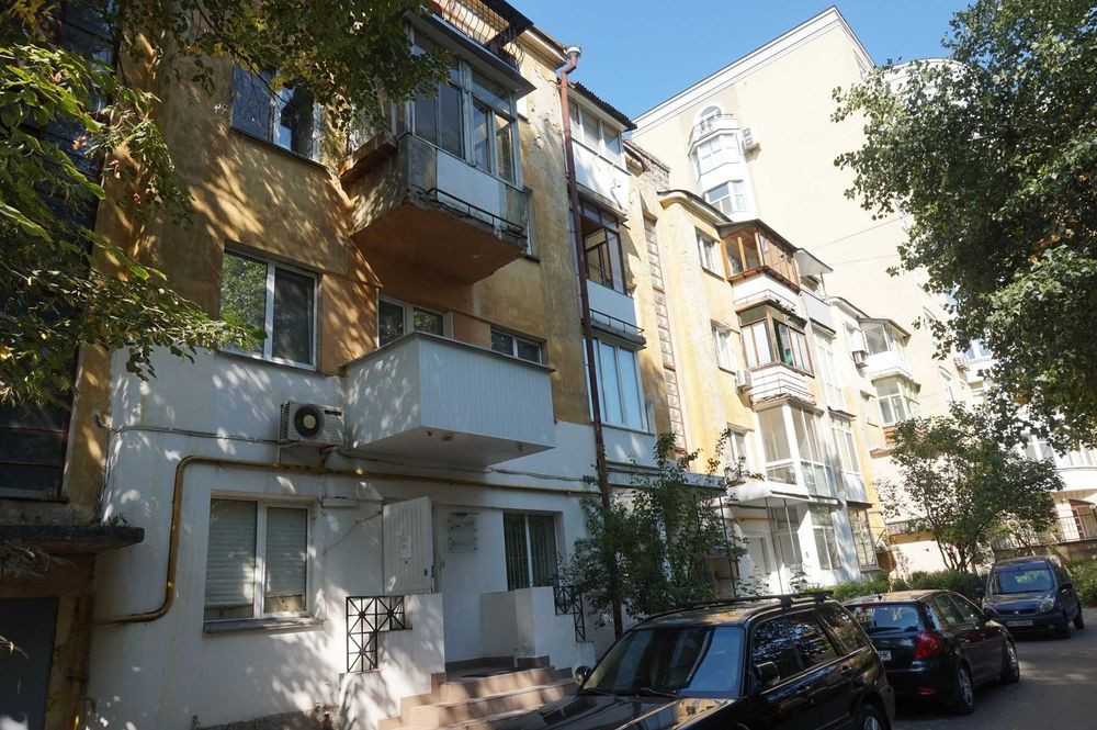Продажа 3к квартиры в Киеве,  Лысенко ул., 4А 22