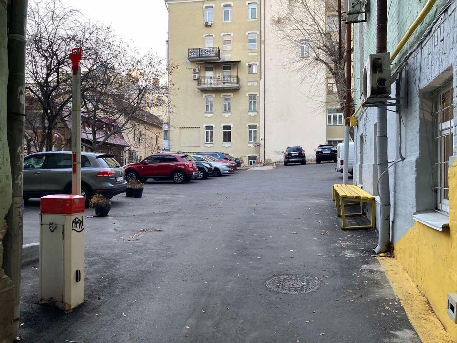 Продажа 3к квартиры в Киеве,  Михайловская ул., 21 12