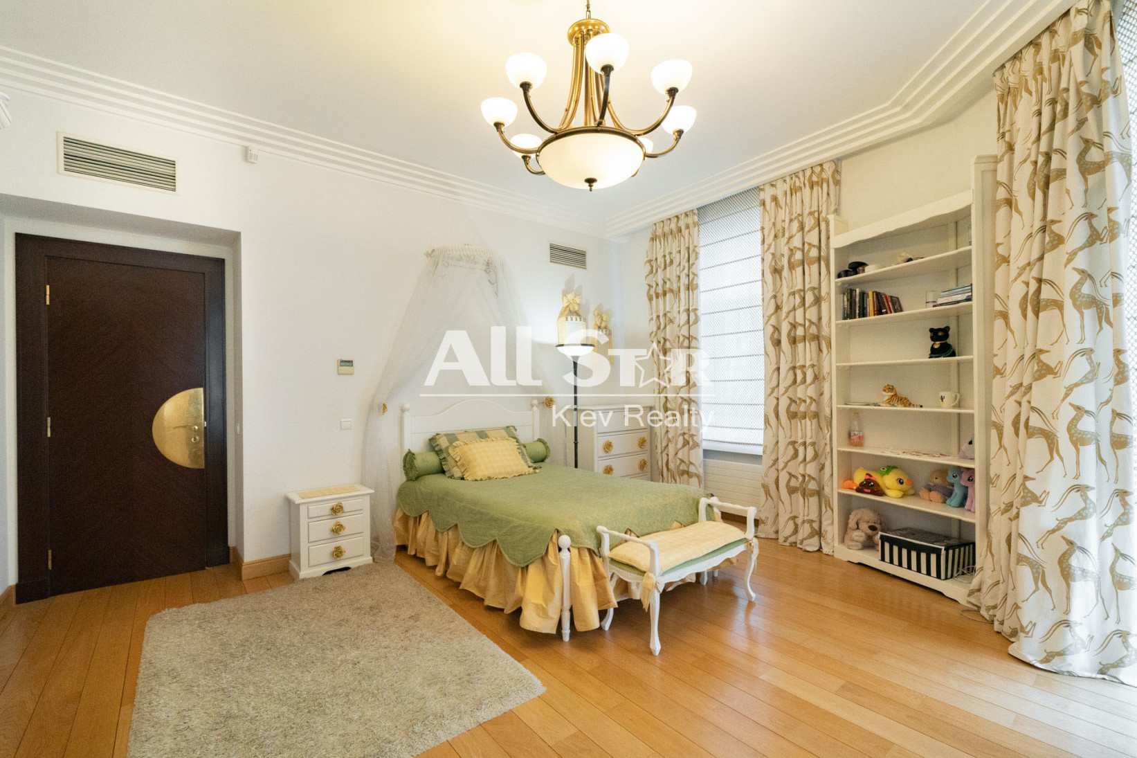 Продажа 6к квартиры в Киеве,  Банковая ул., 1/10 13