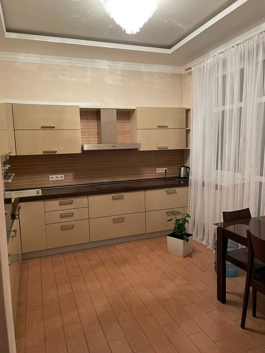 Продажа 3к квартиры в Киеве, Коновальца ул. (Щорса ул.), 32Б 1