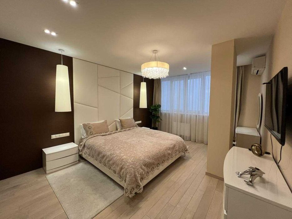 Аренда 3к квартиры в Киеве,  ЖК Подвысоцкий, Кахи Бендукидзе ул., 2 8