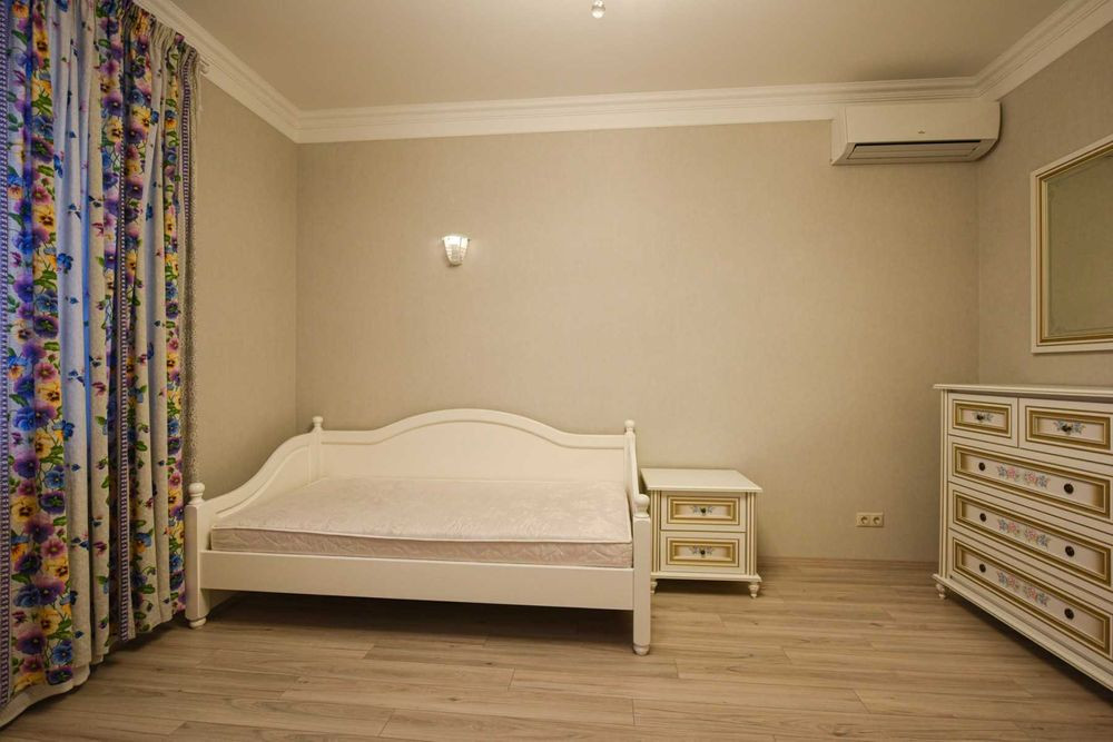 Аренда 6к дома в Киеве,  Тагильская ул., 8