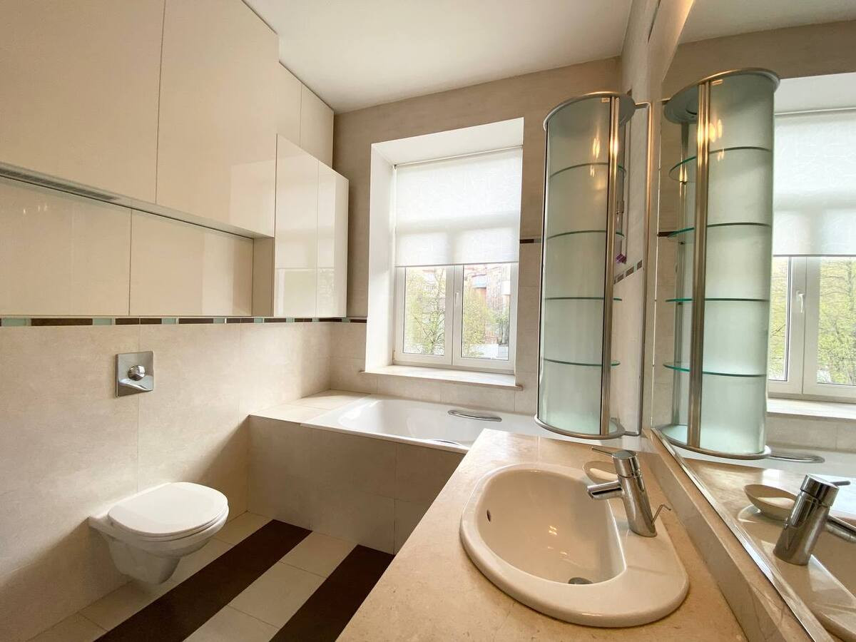 Аренда 3к квартиры в Киеве, Круглоуниверситетская ул., 22 8